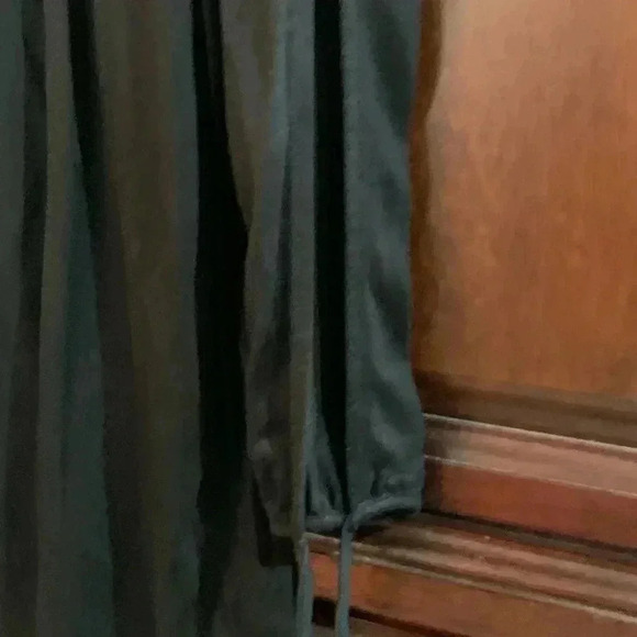 THE LIMITED PETITE LARGE NWT BEAUTIFUL! - Picture 4 of 6